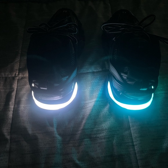 balenciaga track LED - Picture 11 of 11